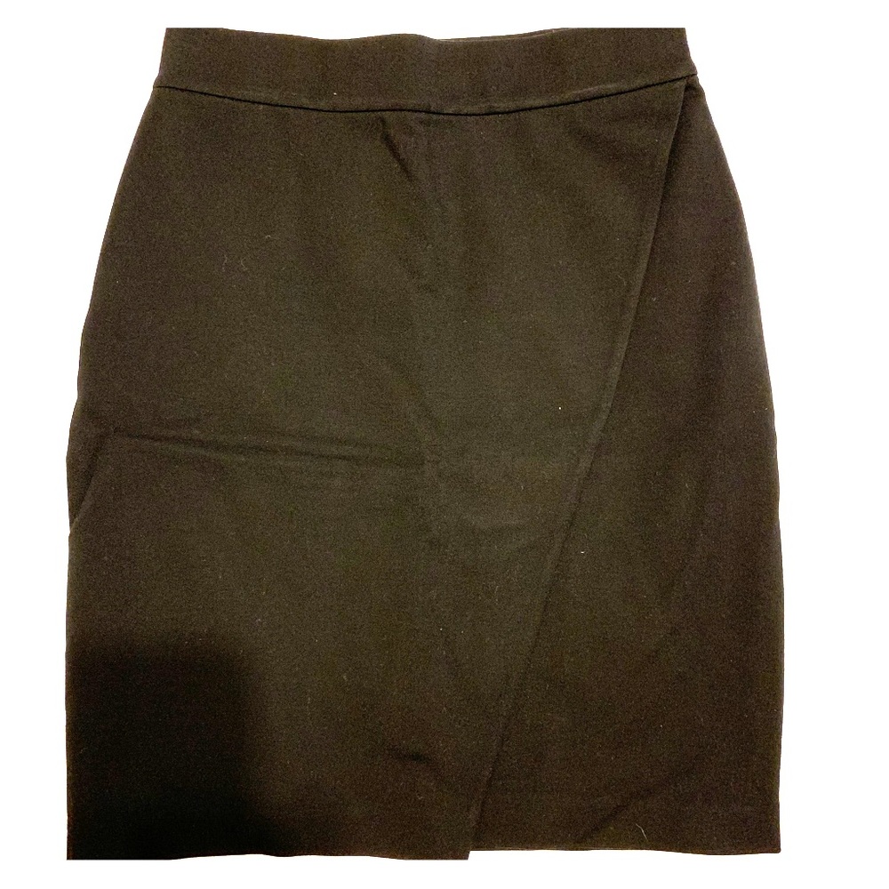 Black pencil skirt
